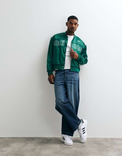 adidas Originals gewebte Varsity-Jacke in Grün, 4 von 5