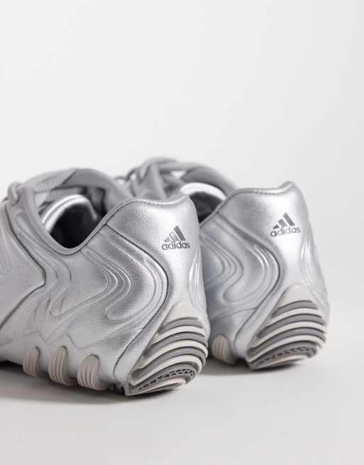 adidas Originals Ghostsprint trainers in silver, 2 of 5
