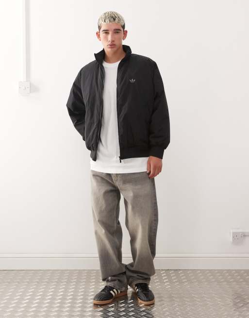 adidas Originals - Giacca bomber oversize in nylon nera, 2 di 5