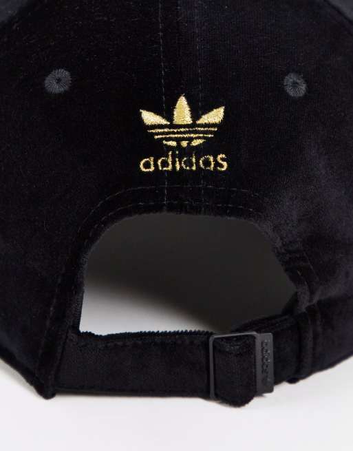 Adidas cap hot sale gold logo