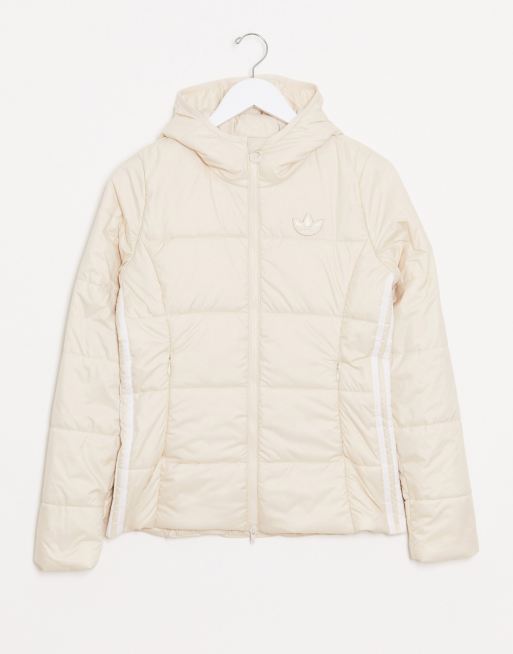 adidas Originals – Gräddvit vadderad jacka med smal passform