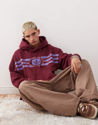 adidas Originals graphic hoodie in burgundy-Red