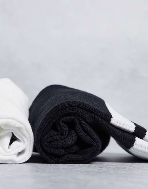 adidas Originals Graphics 2 pack three stripe crew socks in black and white, 3 of 4