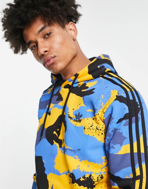 Adidas allover print discount hoodie