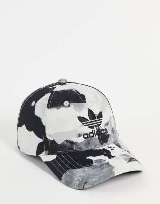 adidas Originals graphics logo baseball cap in grey camo