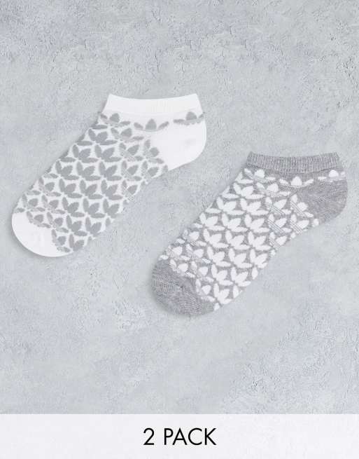 adidas Originals – Graphics – Zestaw 2 par skarpetek sportowych w kolorach białym i szarym