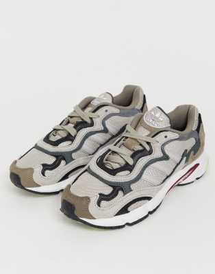 adidas temper run beige