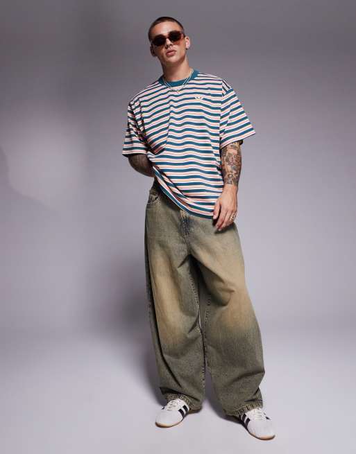 adidas Originals - Grøn T-shirt med striber