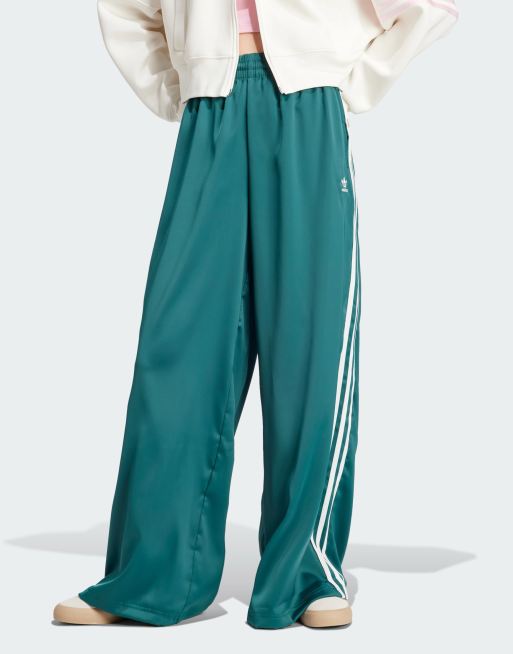 adidas Originals – Gröna mjukisbyxor med vida ben i satin