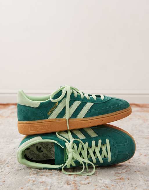 adidas Originals Handbal Spezial Sneakers in bosgroen en