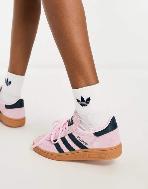 adidas Originals Handball Spezial Baskets semelle en caoutchouc Rose et bleu marine