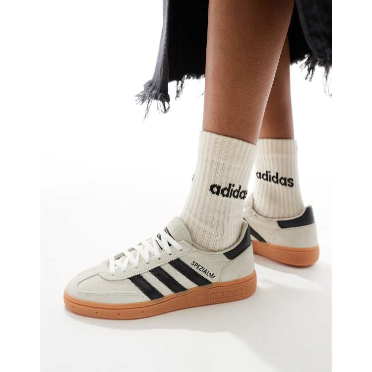 adidas Originals Handball Spezial Baskets avec semelle en caoutchouc Cr me et noir