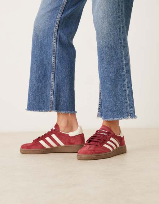 adidas Originals - Handball Spezial - Bordeauxrøde sneakers med cremefarvede detaljer