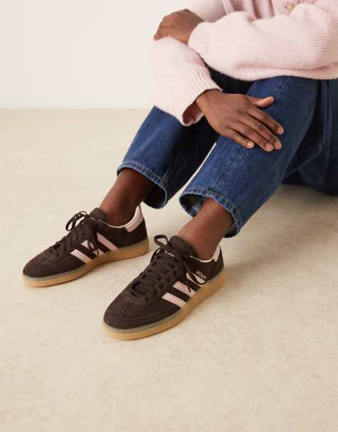 adidas Originals – Handball Spezial – Bruna och rosa sneakers med gummisula - view 1