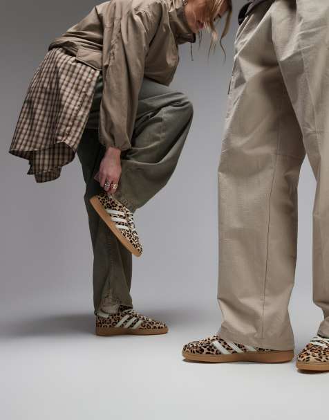 adidas Originals – Handball Spezial – Leopardmönstrade sneakers med gummisula - view 1