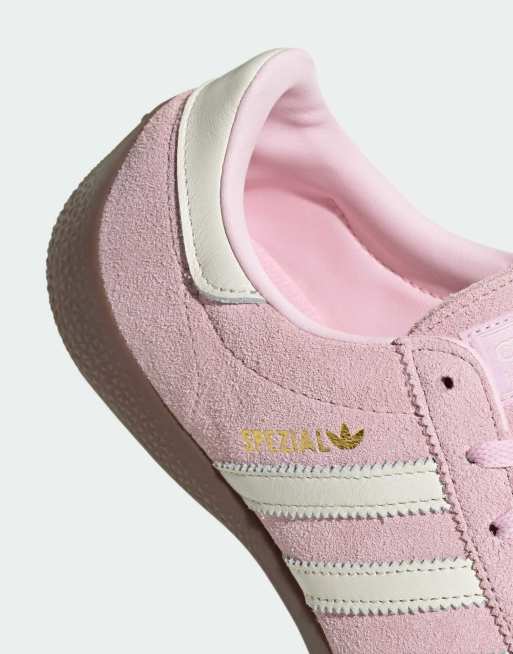 adidas Originals Handball spezial Lo Pro Sneaker in Babyrosa und Weiß, 4 von 4