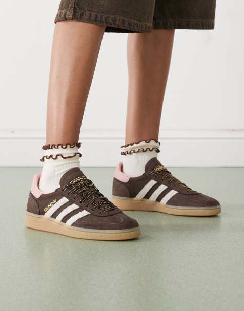 adidas Originals – Handball Spezial – Mörkbruna och rosa träningsskor med gummisula - view 1