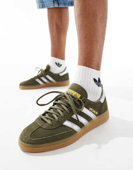 adidas Originals – Handball Spezial – Olivgröna och silverfärgade träningsskor med gummisula