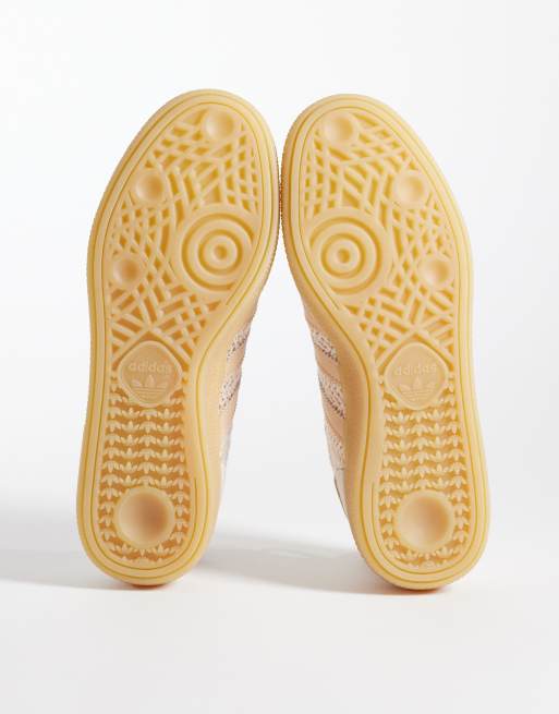 adidas Originals – Handball Spezial – Sneaker in Babyrosa mit Häkel-Optik, 4 von 5