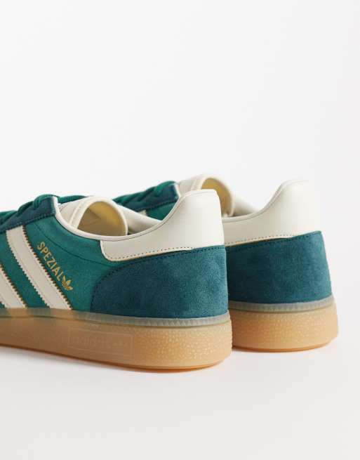 adidas Originals – Handball Spezial – Sneaker in Grün und Cremeweiß mit Gummisohle, 2 von 5