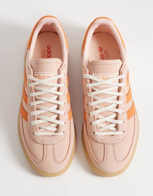 adidas Originals – Handball Spezial – Sneaker in Hellrosa und Orange, 2 von 5