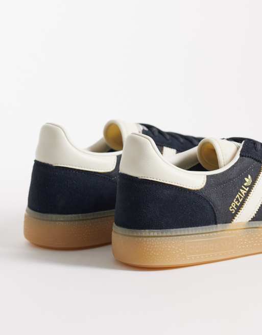 adidas Originals – Handball Spezial – Sneaker in Schwarz und Weiß , 2 von 5