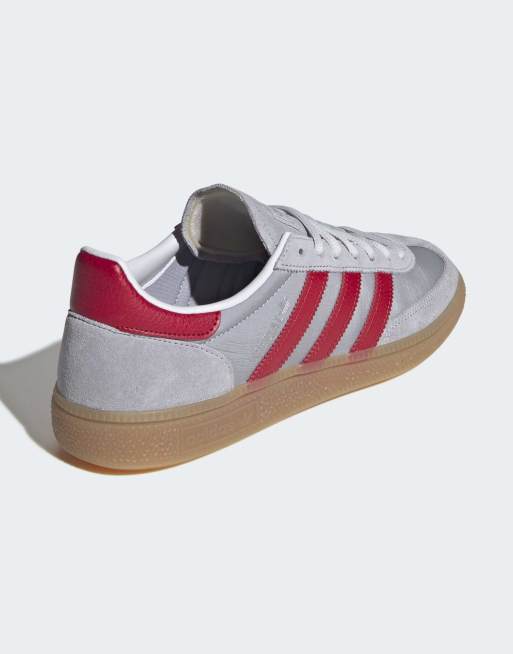 adidas Originals Handball Spezial Sneaker in Silber und Rot, 3 von 4