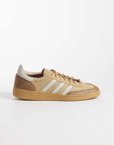 adidas Originals Handball Spezial sneakers i kamel och grått med gummisula - view 1
