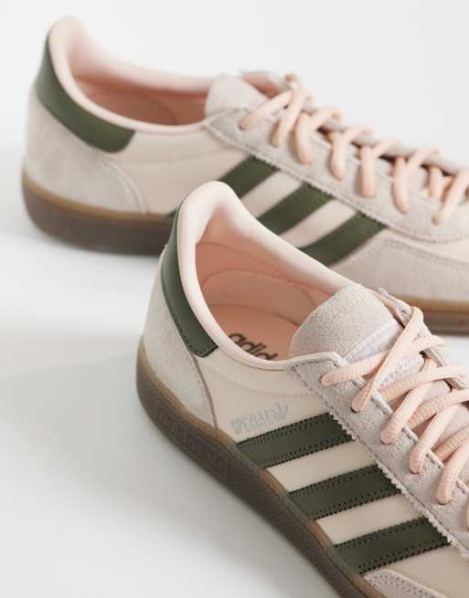 【新品】acca パラディーゾ PARADISO pink beige adidas Originals Handball Spezial sneakers in baby pink and khaki