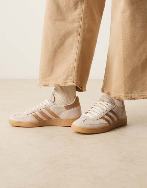 adidas Originals Handball Spezial sneakers in beige and metallic bronze - view 1