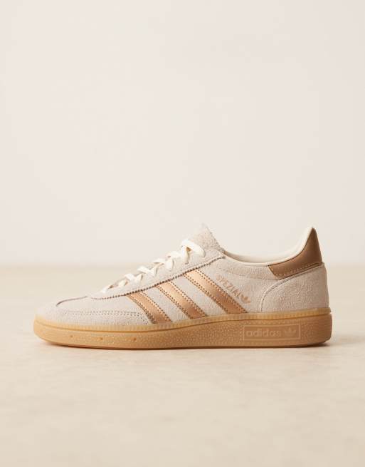 adidas gazelle silver green womens Adidas SUPERSTAR VINTAGE, Preloved Bronze/Preloved Bronze/Golden Beige   Beamhill