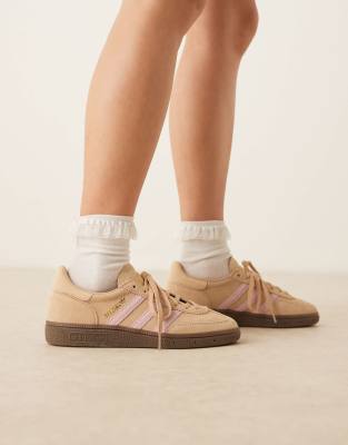 Adidas Originals Handball Spezial Sneakers In Neutral