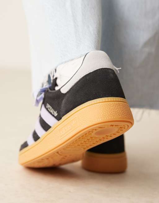 【adidas Originals】Handball Spezial sneakers adidas Originals Handball Spezial sneakers in black and blue
