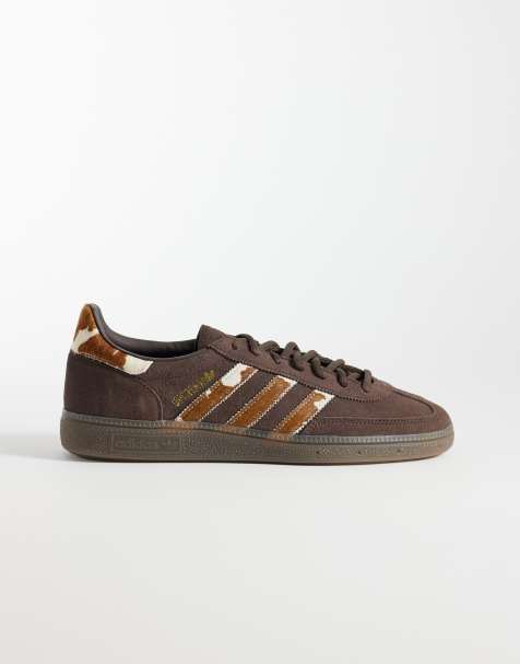 adidas Originals - Handball Spezial - Sneakers in bruin met koeienprint - view 1