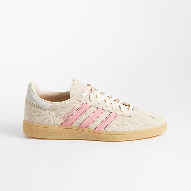 adidas tobacco pink Sneakers Original Shoes Clear Sky/Clear Pink/Gum JR3923 US 4-12 stripe branding adds an iconic touch Adidas Handball Spezial - Sandy