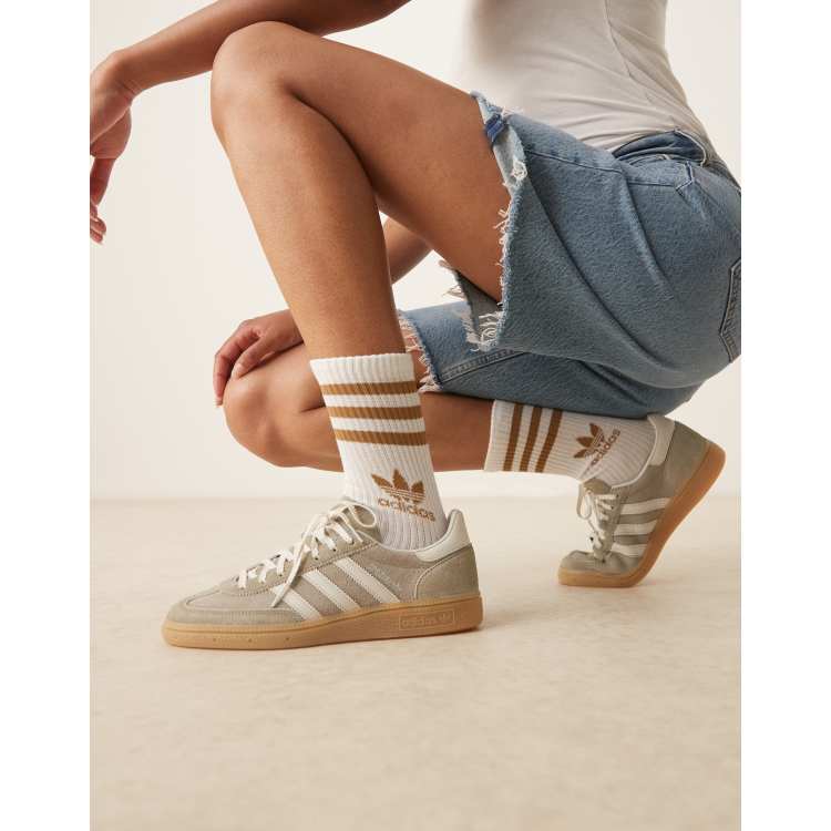 adidas Originals Handball Spezial sneakers in gray and white | ASOS
