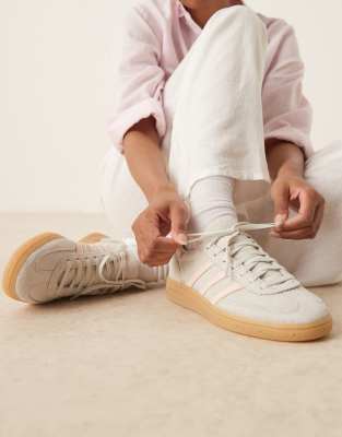 специальные кроссовки adidas Originals для гандбола светло-серого и розового цветов