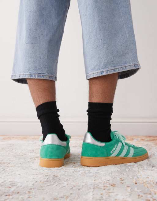 adidas Originals Handball Spezial sneakers in light green