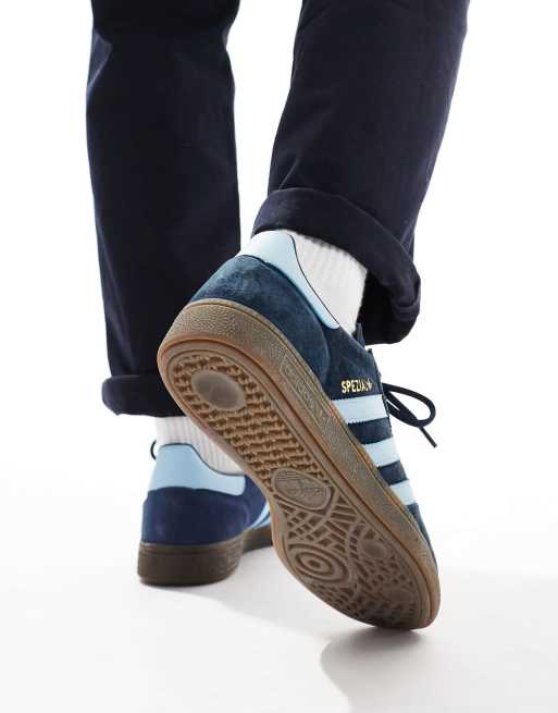 adidas SPEZIAL ネイビー/ライトブルー adidas Originals Handball Spezial sneakers in navy and light blue