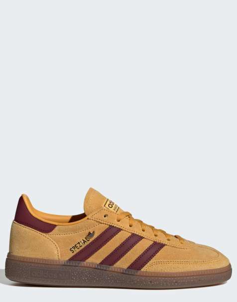 adidas Originals - Handball Spezial - Sneakers in preloved geel en bordeauxrood - view 1