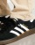 Thumbnail 2 van 4