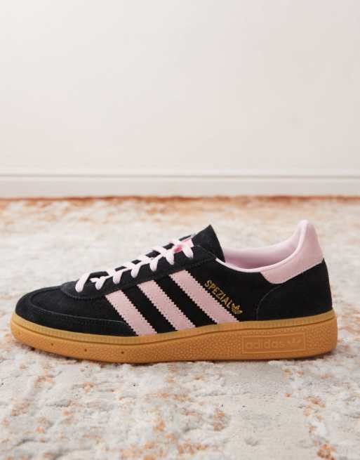 Scarpe adidas nere shop e rosa