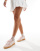 Thumbnail 1 van 5