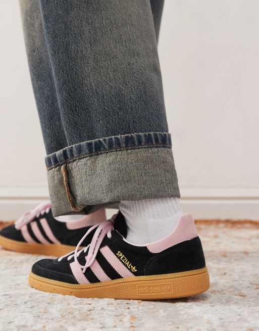 adidas Originals - Handball Spezial - Sneakers in zwart met roze