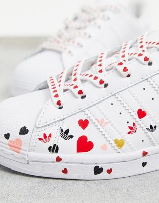 adidas superstar heart shoes