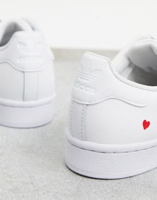 adidas heart print superstar