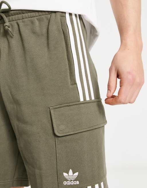 adidas House Of Adicolor 3S cargo shorts in green |