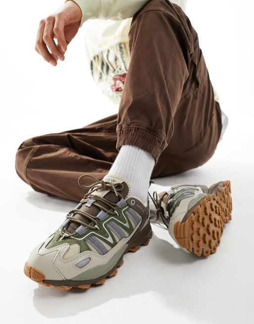 adidas Originals – Hyperturf – Sneaker in Beige