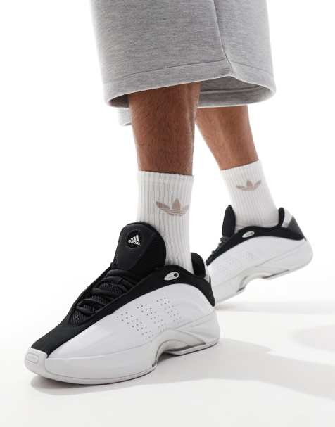 adidas Originals – IIInfinity 130 – Sneaker in Weiß und Schwarz - view 1