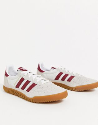 adidas trainers with gum sole